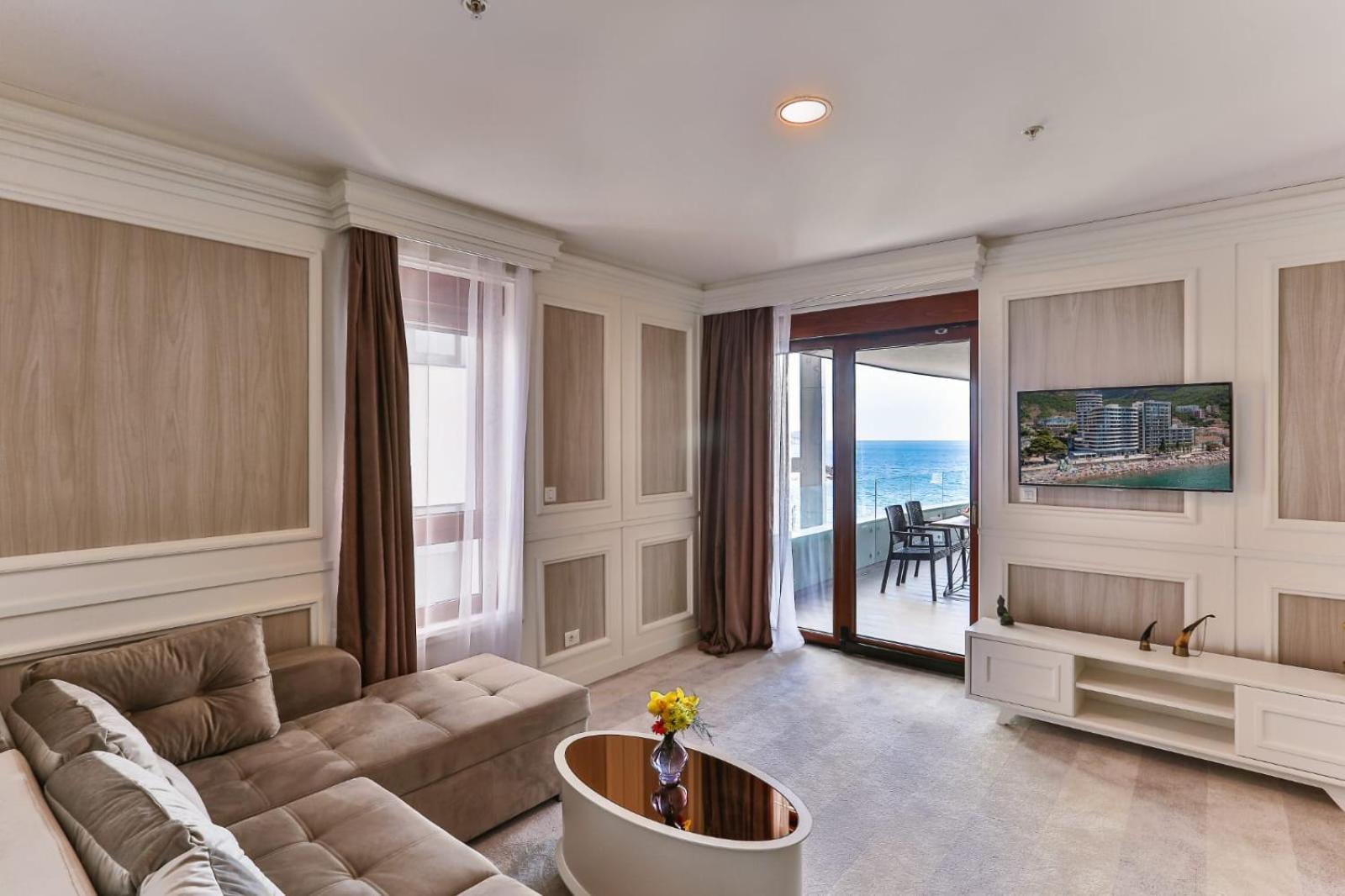 Maresia Boutique Suites 부드바 외부 사진