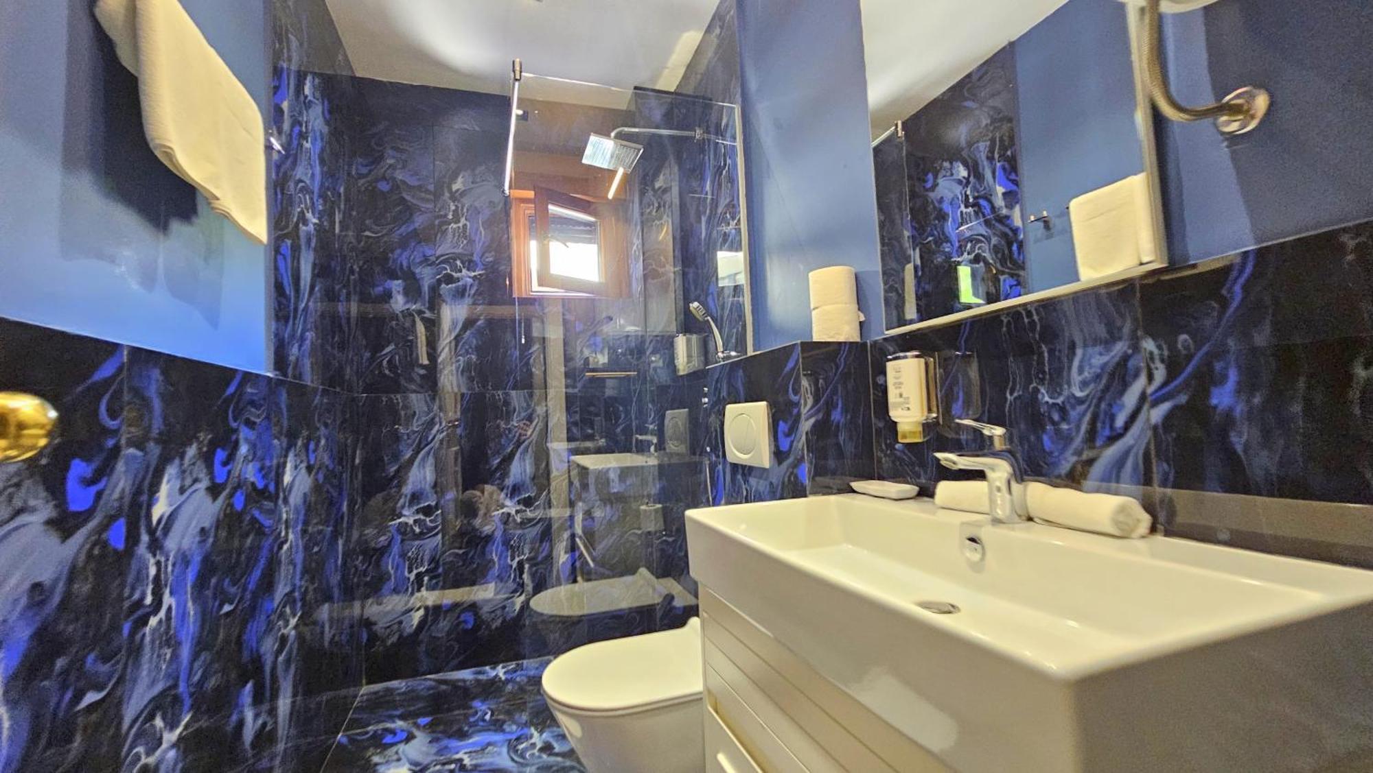 Maresia Boutique Suites 부드바 외부 사진