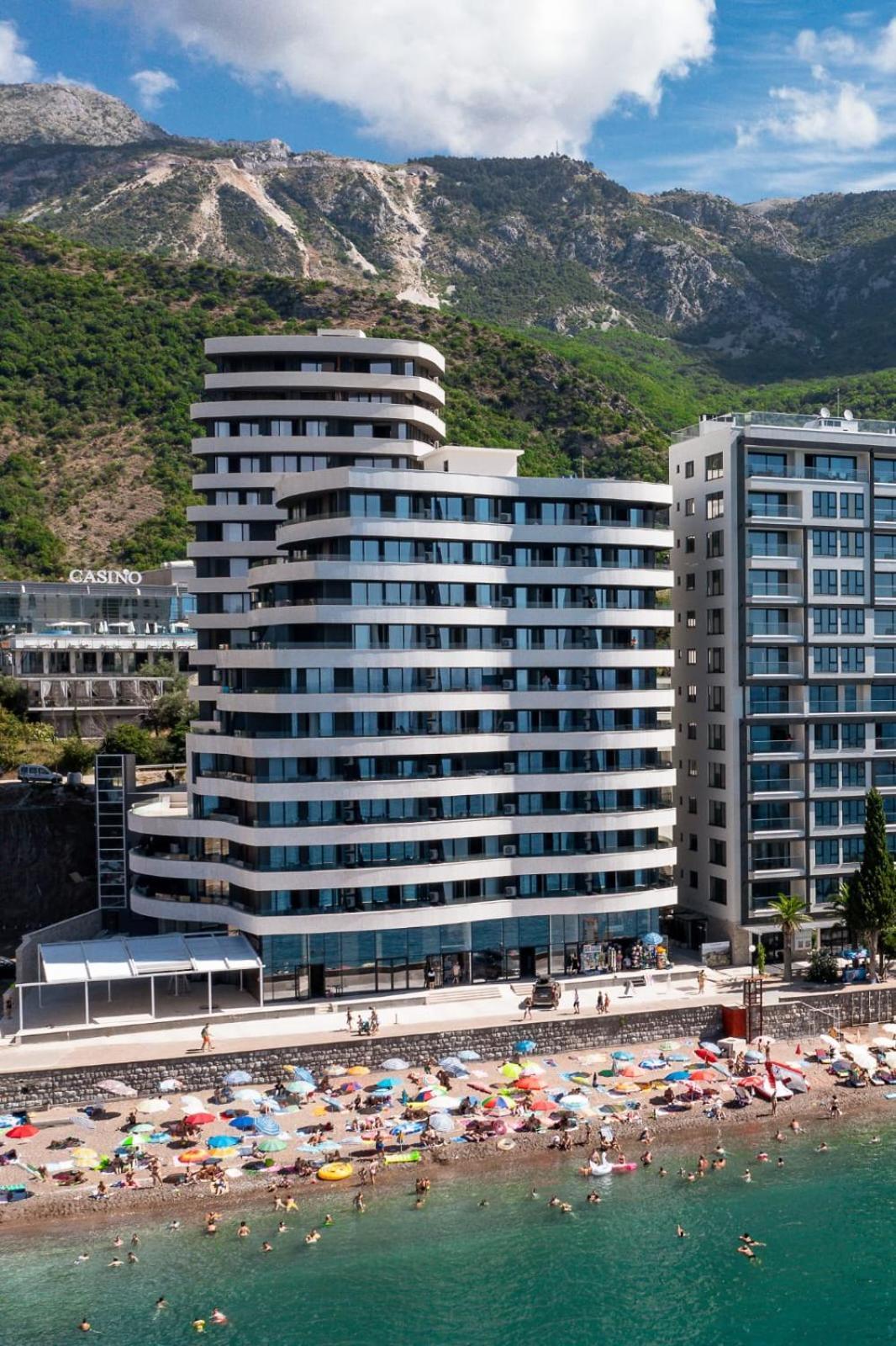 Maresia Boutique Suites 부드바 외부 사진